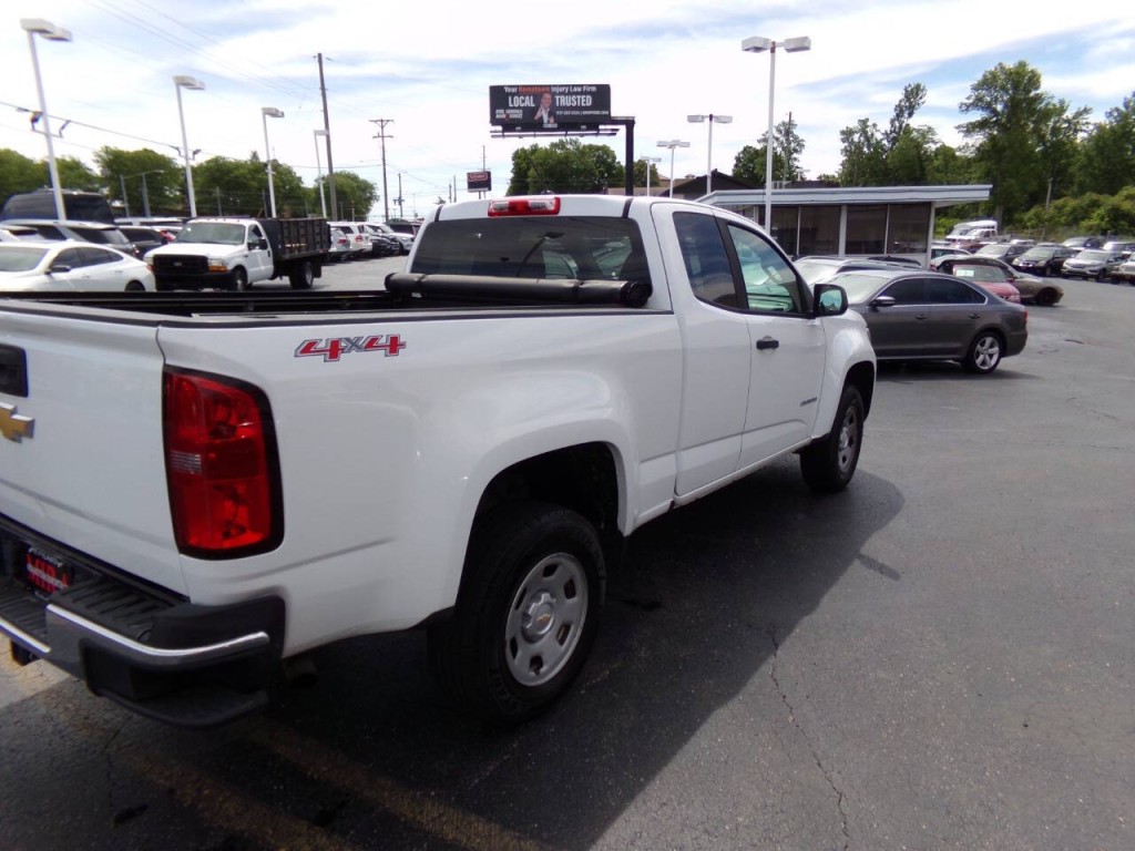 2017 Chevrolet Colorado Image 38