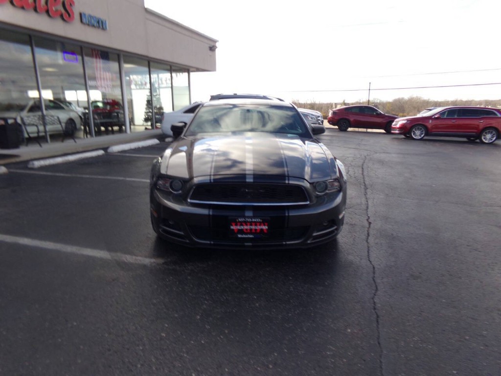2014 Ford Mustang Image 3