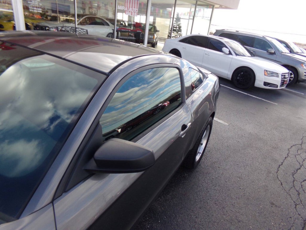 2014 Ford Mustang Image 25