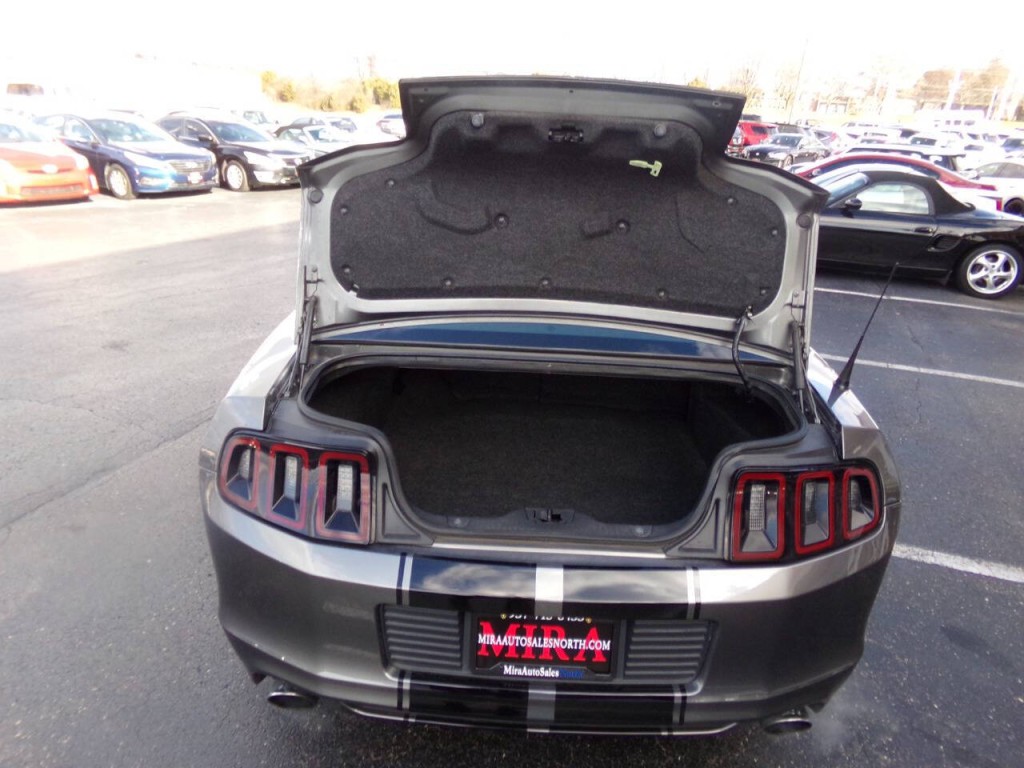 2014 Ford Mustang Image 28
