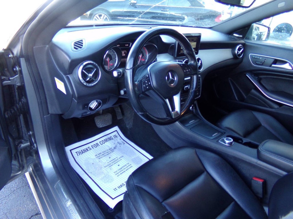 2014 Mercedes-Benz CLA-Class Image 10