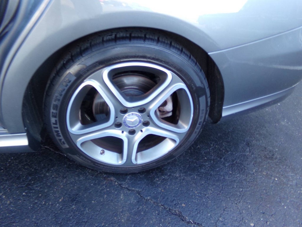 2014 Mercedes-Benz CLA-Class Image 12