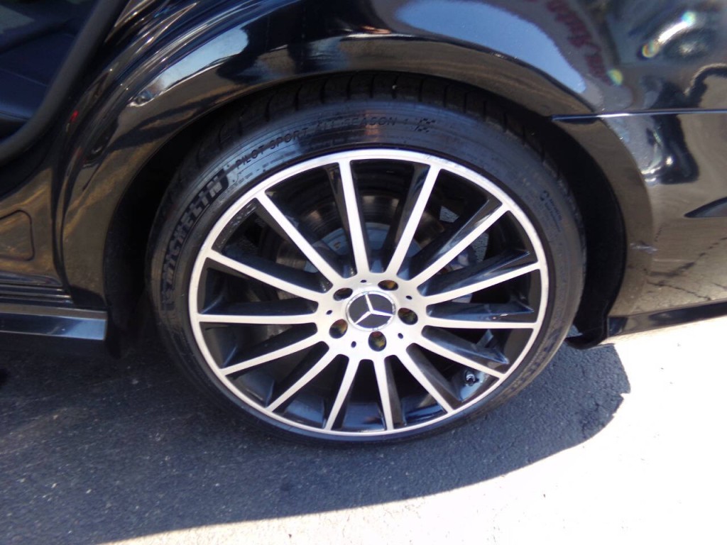 2012 Mercedes-Benz E-Class Image 10