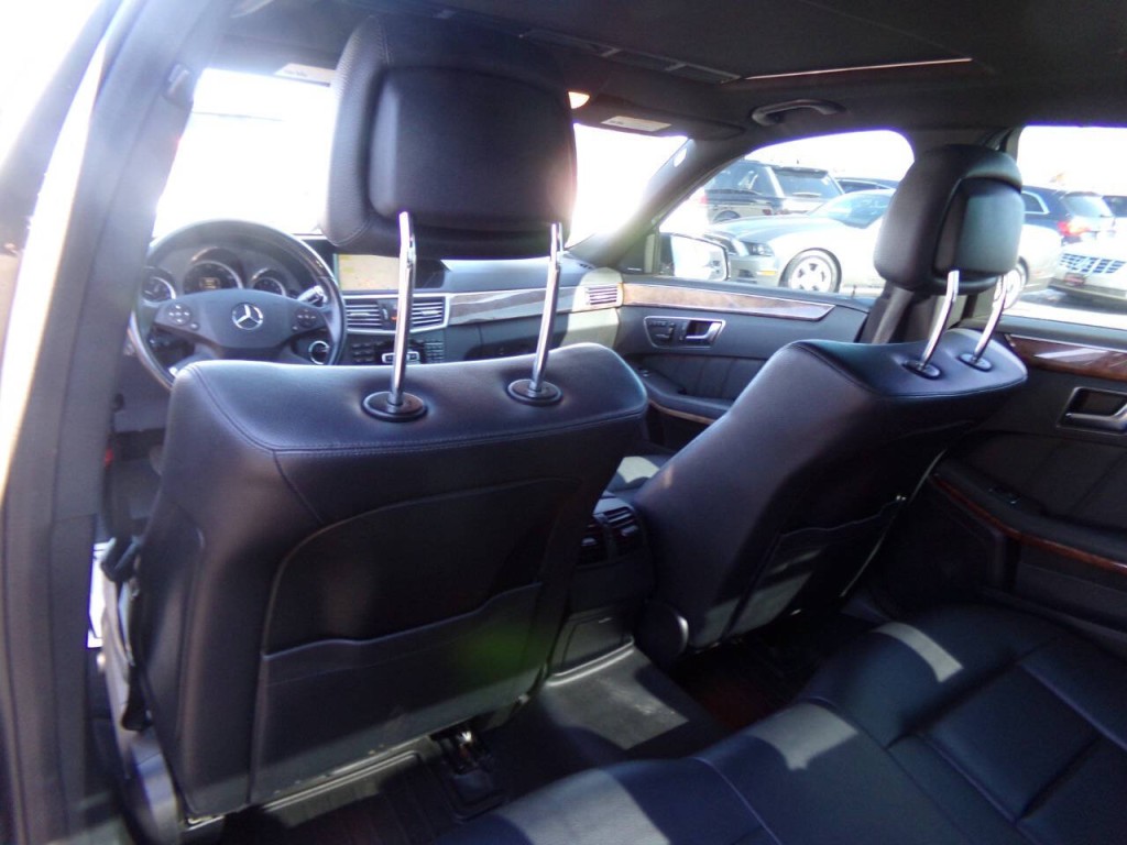 2012 Mercedes-Benz E-Class Image 12