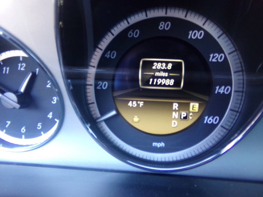 2012 Mercedes-Benz E-Class Image 18