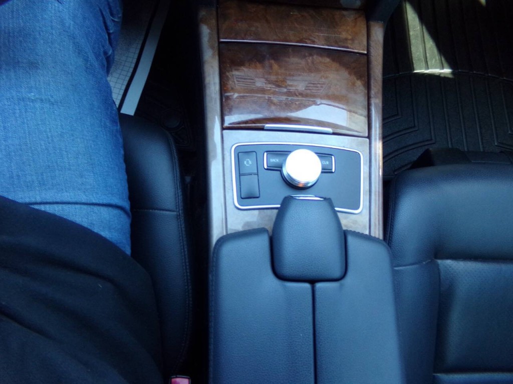 2012 Mercedes-Benz E-Class Image 23