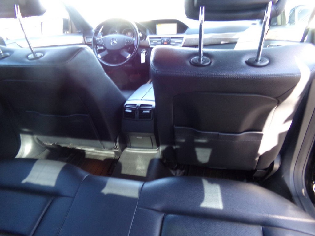 2012 Mercedes-Benz E-Class Image 33