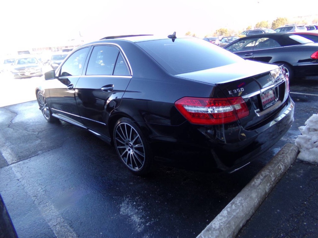 2012 Mercedes-Benz E-Class Image 46