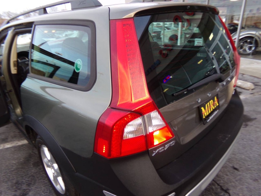 2009 Volvo XC70 Image 15