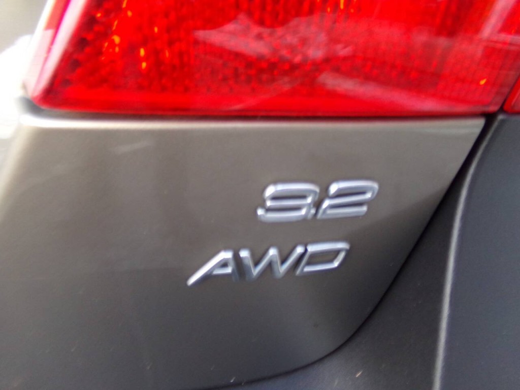 2009 Volvo XC70 Image 16