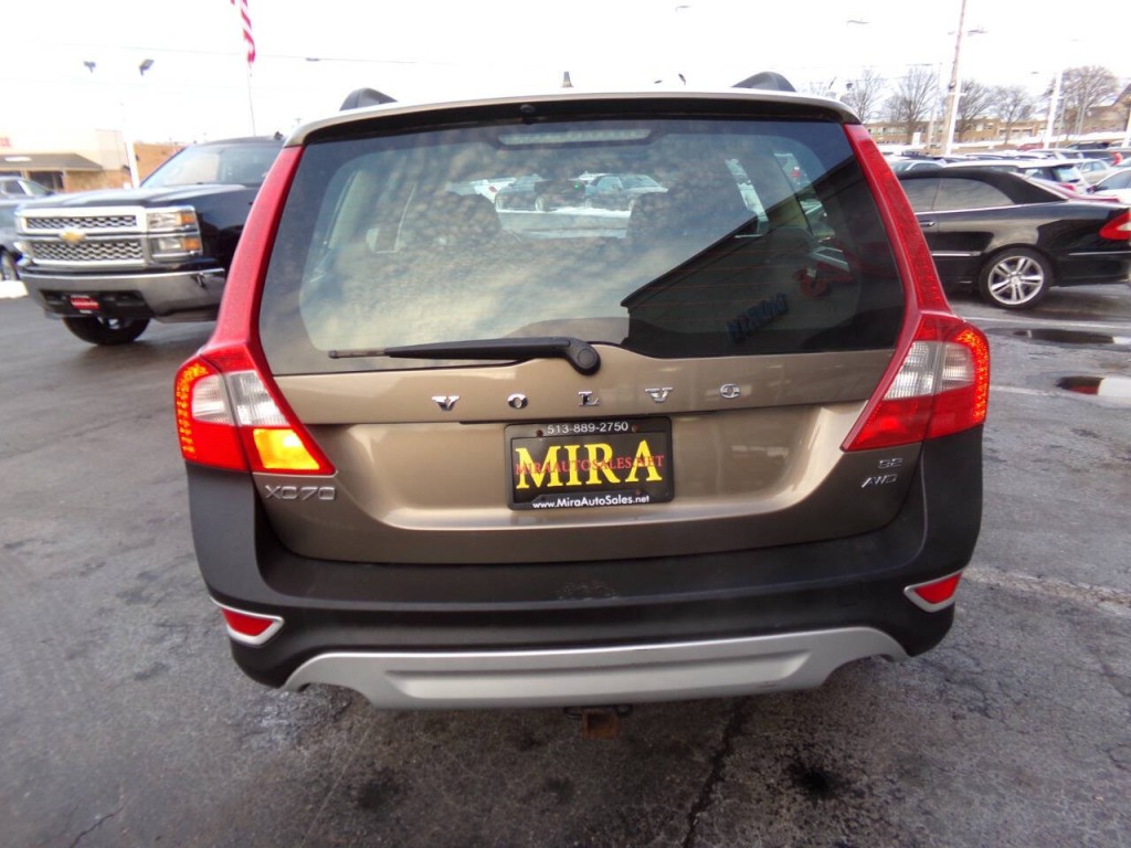 2009 Volvo XC70 Image 40