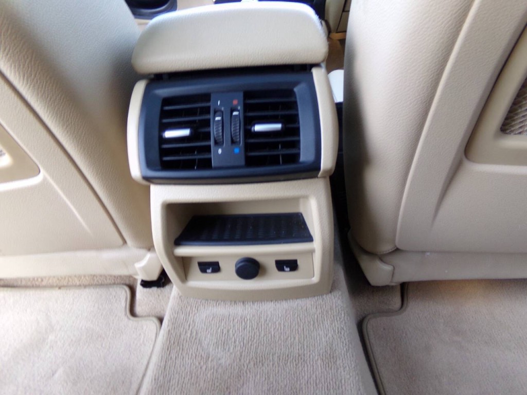 2016 BMW X3 Image 25