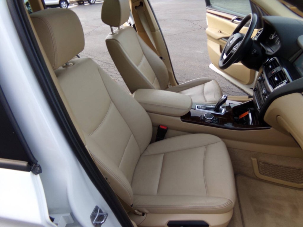 2016 BMW X3 Image 30