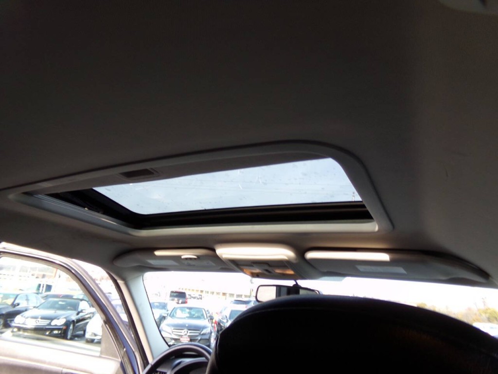 2012 Jeep Liberty Image 21