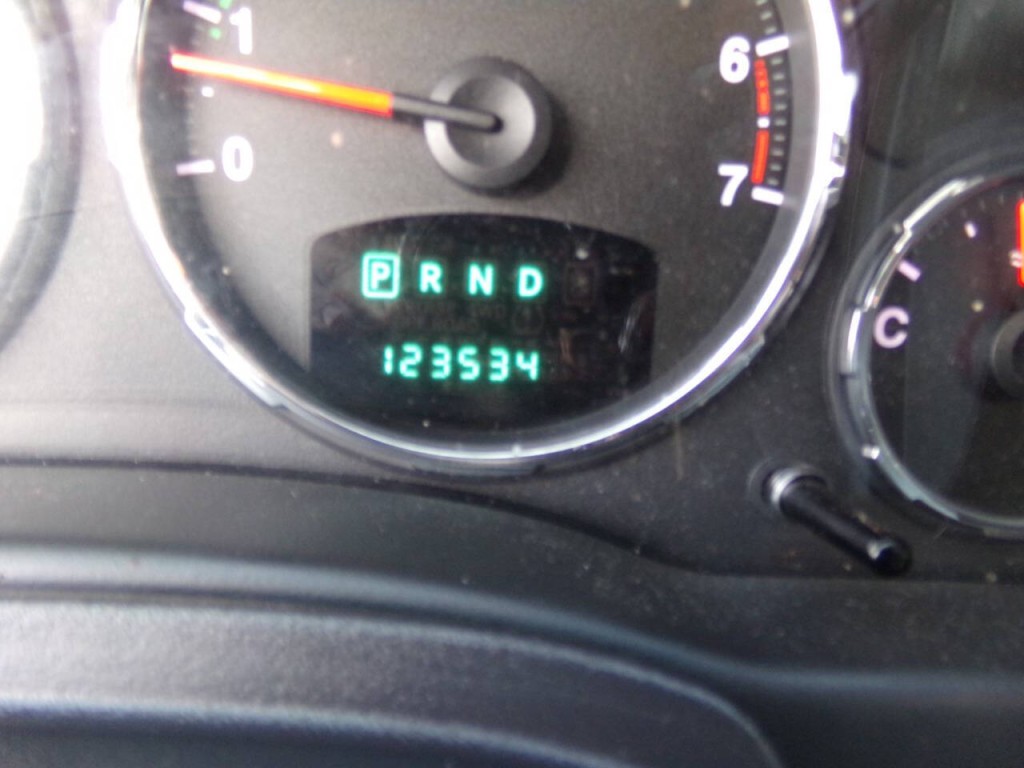 2012 Jeep Liberty Image 33