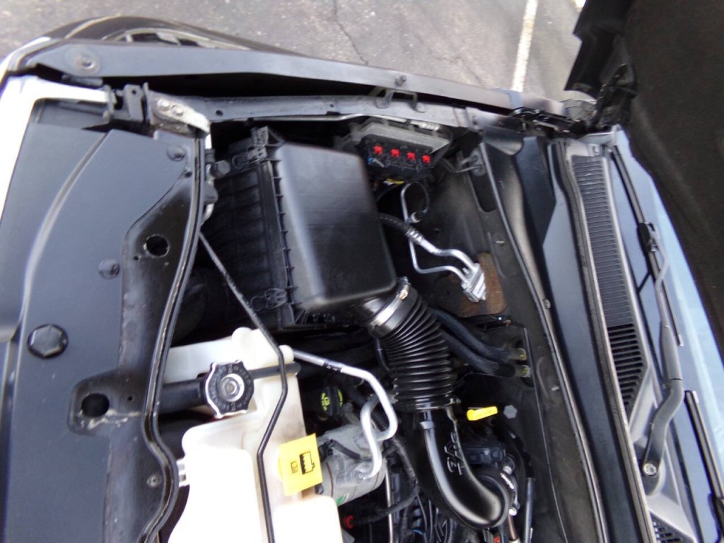 2012 Jeep Liberty Image 39