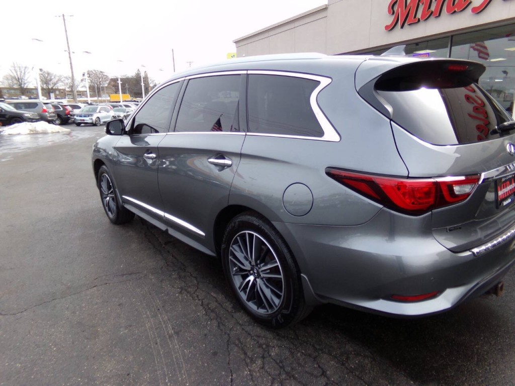 2018 INFINITI QX60 Image 38
