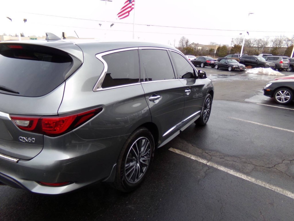 2018 INFINITI QX60 Image 41