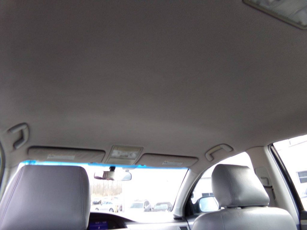 2009 Toyota Avalon Image 16