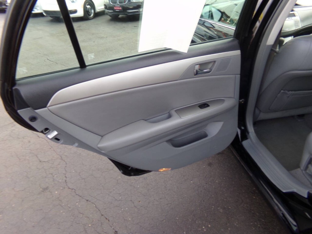 2009 Toyota Avalon Image 18