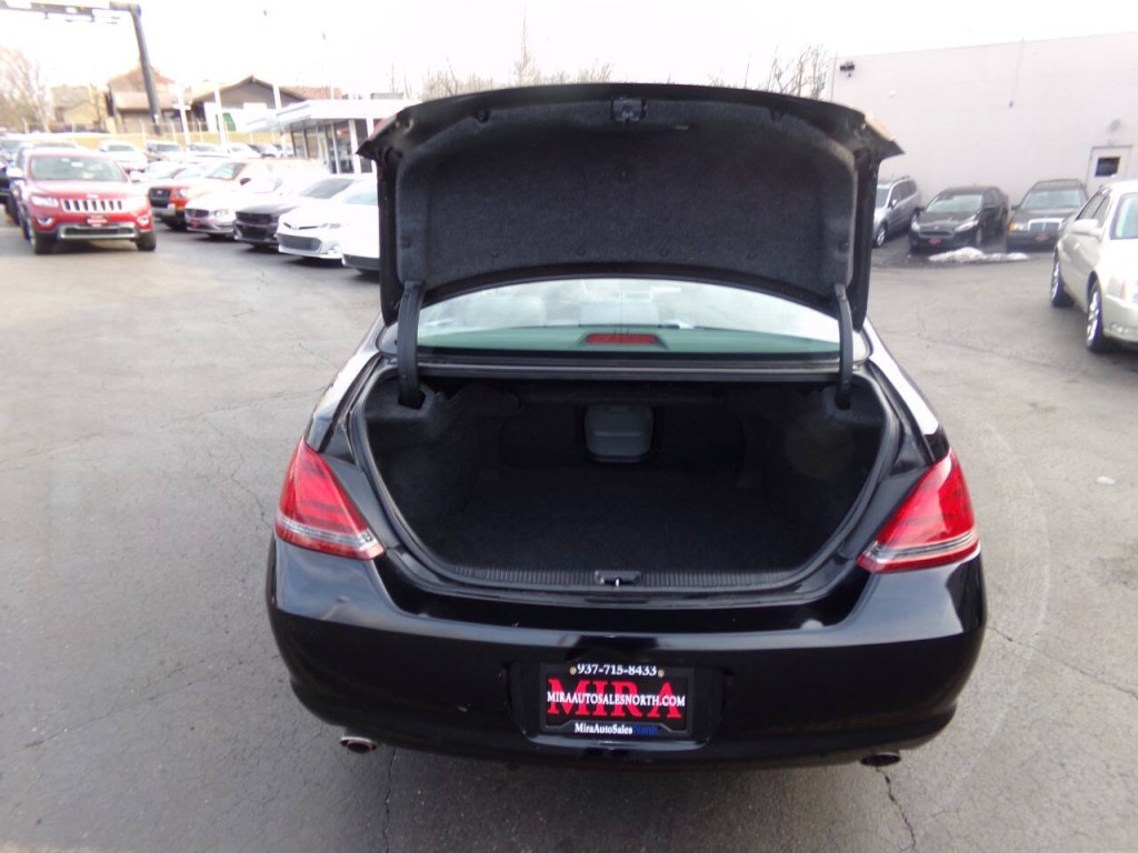 2009 Toyota Avalon Image 20