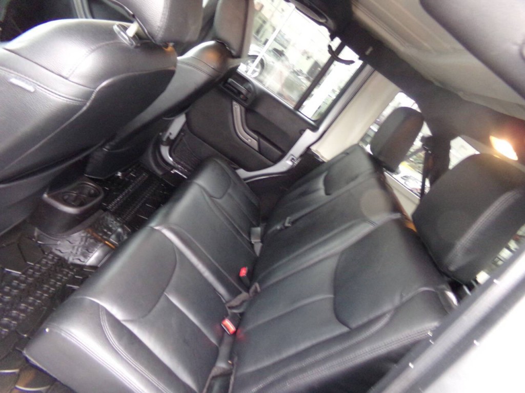2014 Jeep Wrangler Unlimited Image 14