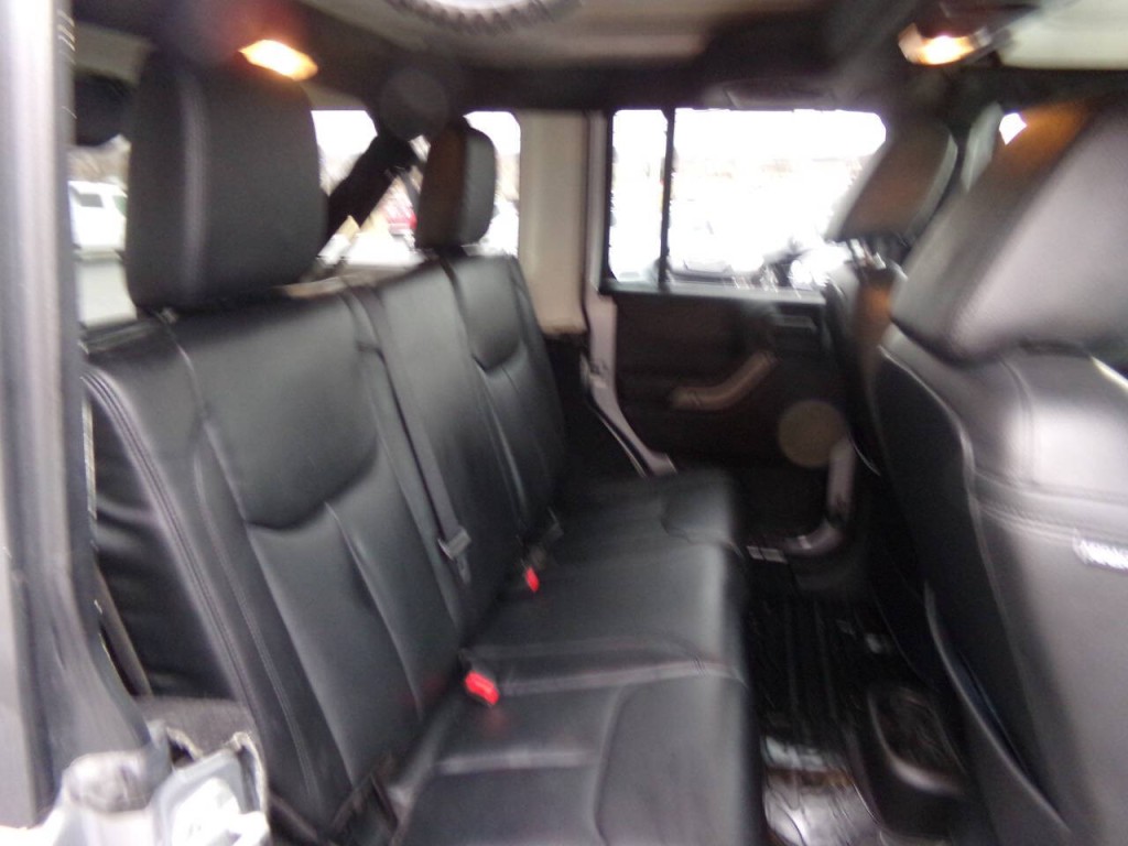 2014 Jeep Wrangler Unlimited Image 24
