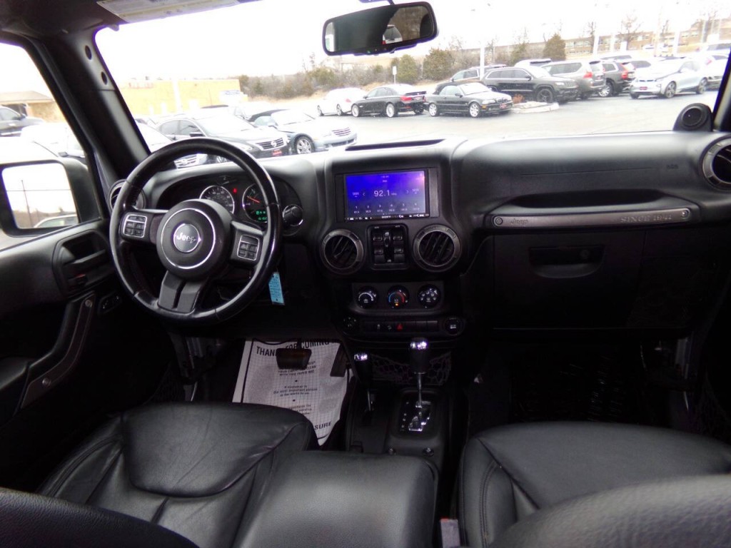 2014 Jeep Wrangler Unlimited Image 25