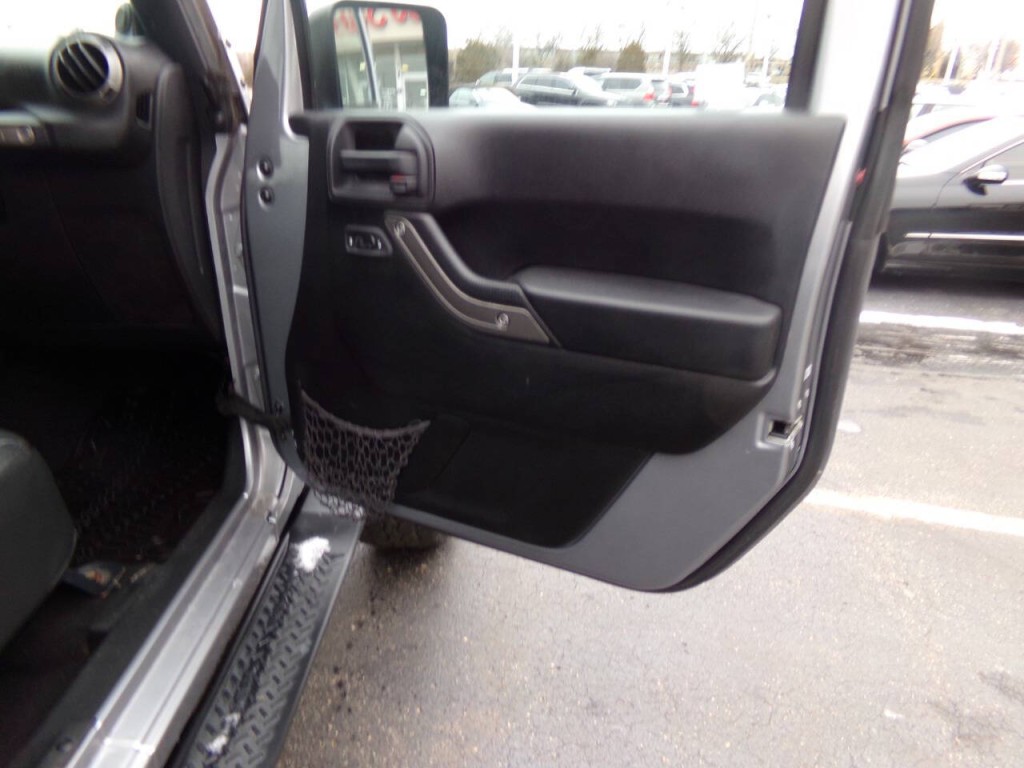 2014 Jeep Wrangler Unlimited Image 30