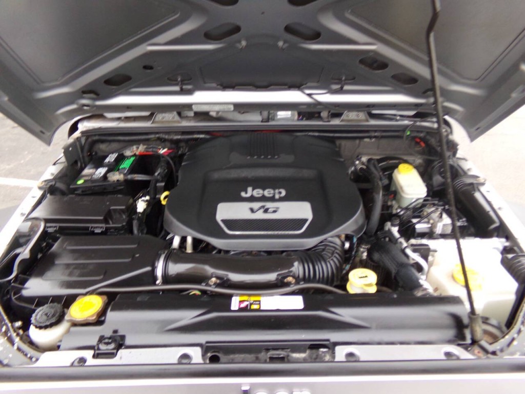 2014 Jeep Wrangler Unlimited Image 31