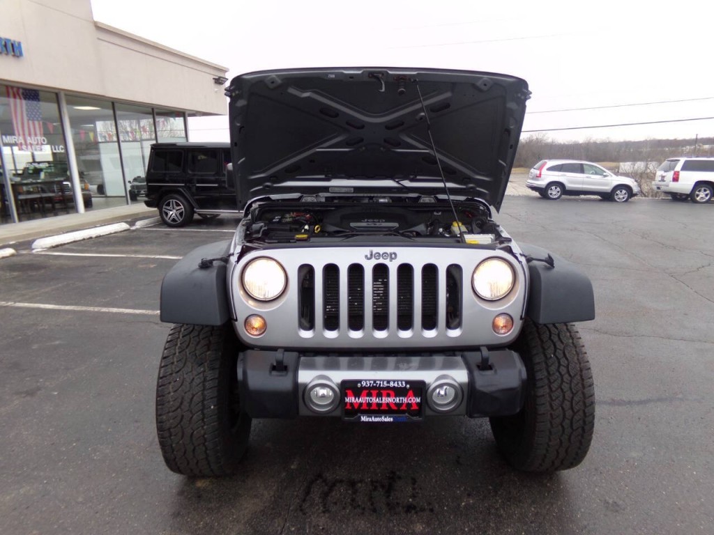 2014 Jeep Wrangler Unlimited Image 34