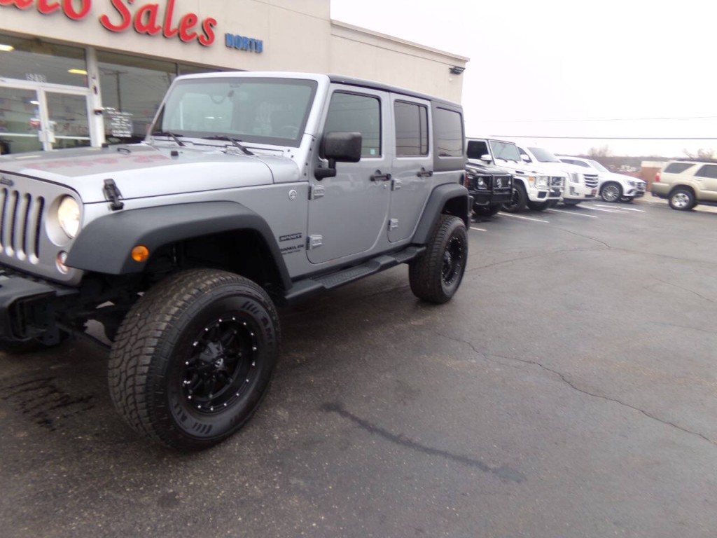 2014 Jeep Wrangler Unlimited Image 35