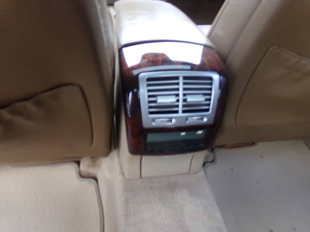 2007 Mercedes-Benz S-Class Image 15