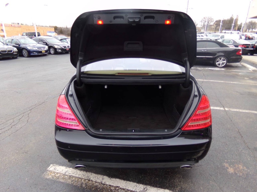 2007 Mercedes-Benz S-Class Image 21