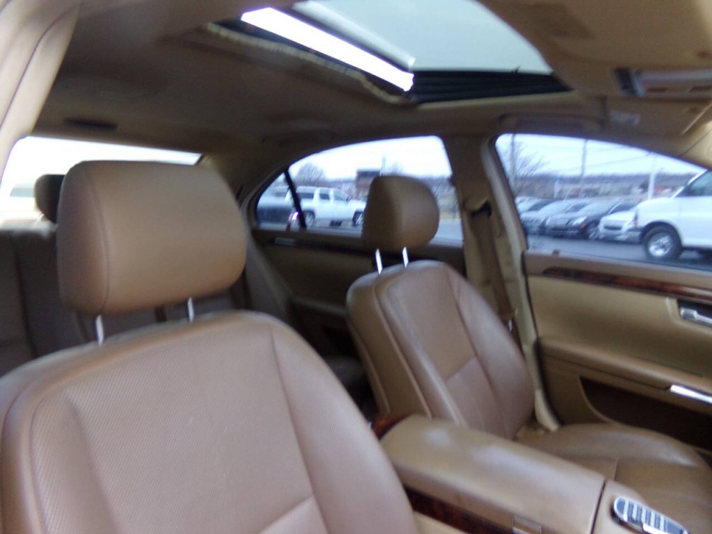 2007 Mercedes-Benz S-Class Image 29
