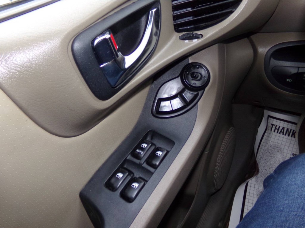 2006 Hyundai Santa Fe Image 50