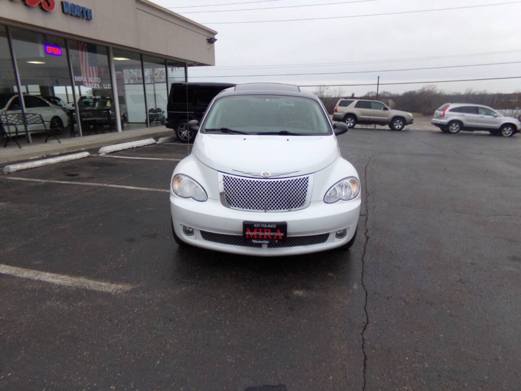 2009 Chrysler PT Cruiser Image 3