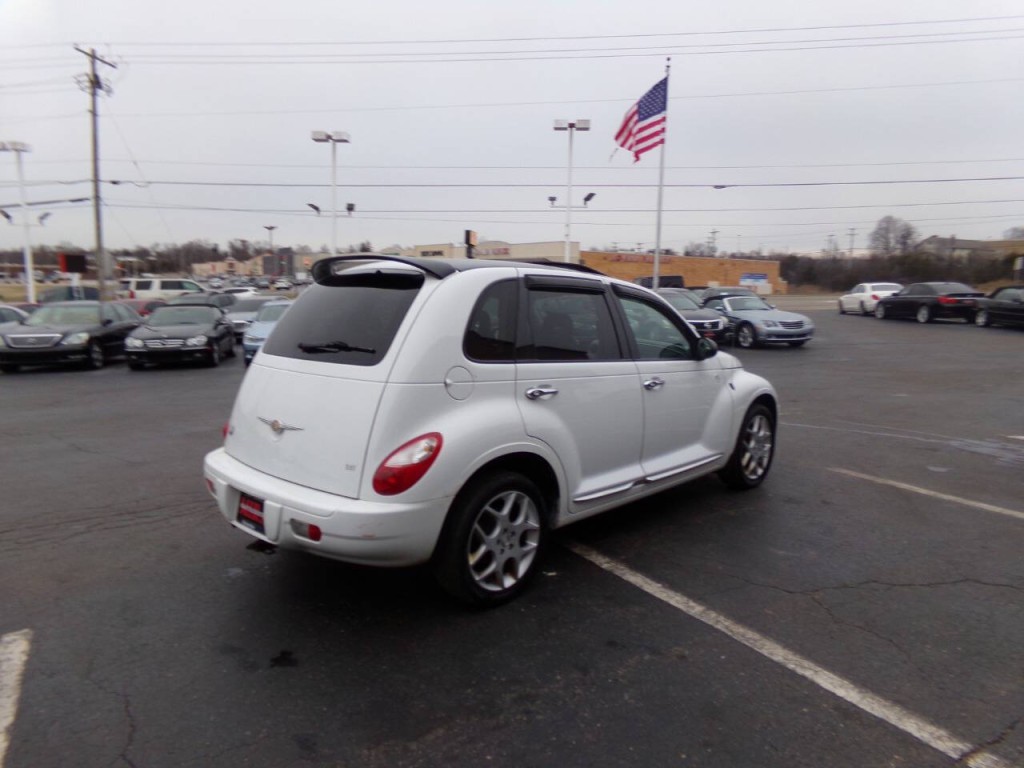 2009 Chrysler PT Cruiser Image 6