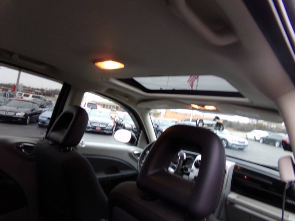 2009 Chrysler PT Cruiser Image 27