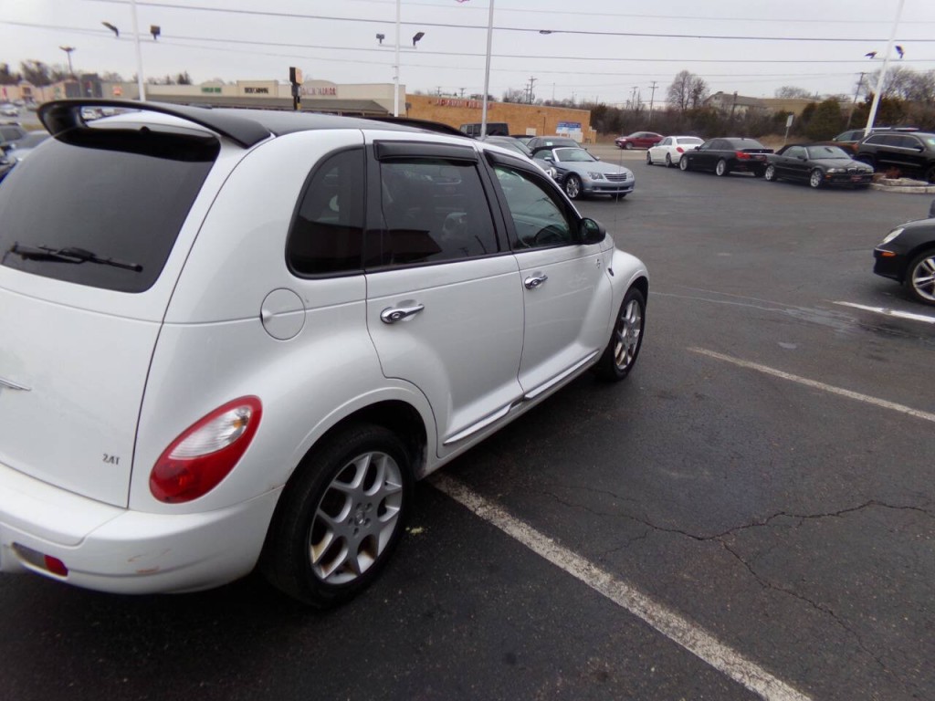 2009 Chrysler PT Cruiser Image 44
