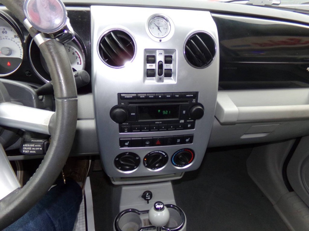 2009 Chrysler PT Cruiser Image 56