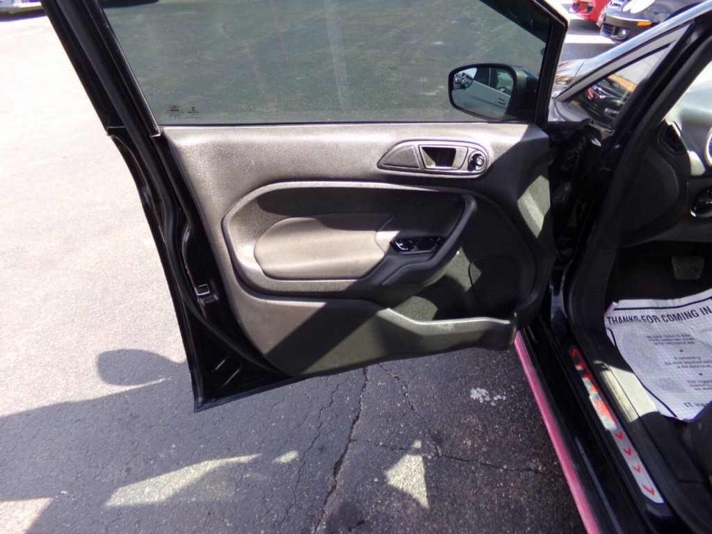 2019 Ford Fiesta Image 14