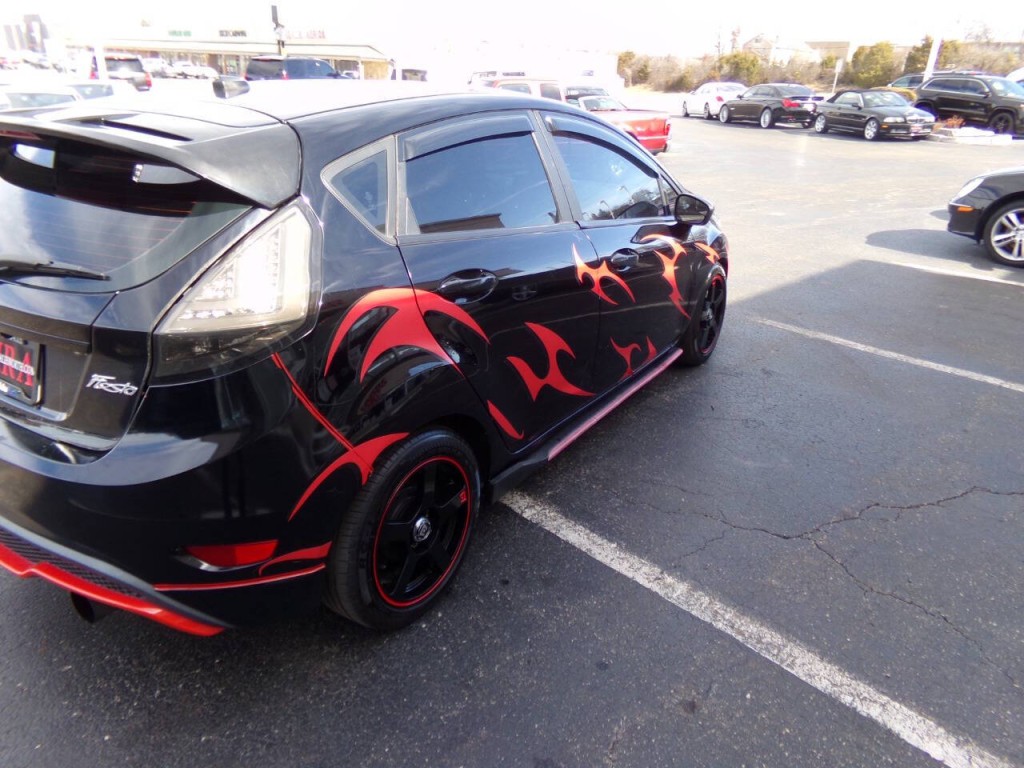 2019 Ford Fiesta Image 40