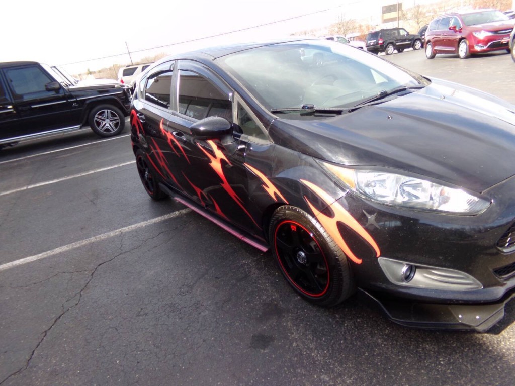 2019 Ford Fiesta Image 44