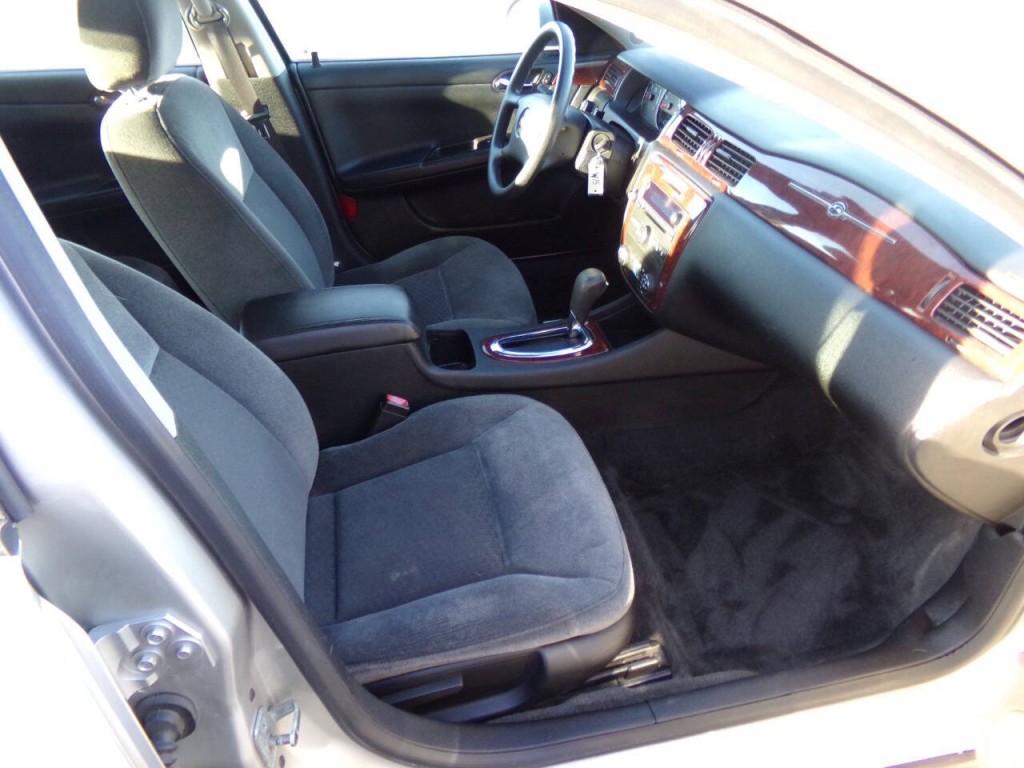 2008 Chevrolet Impala Image 19