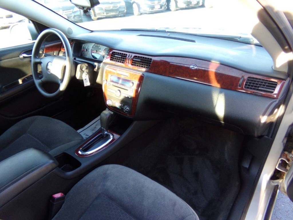 2008 Chevrolet Impala Image 21