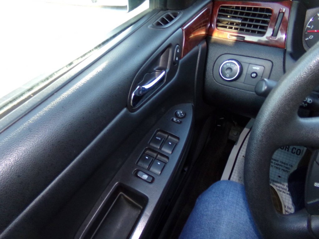 2008 Chevrolet Impala Image 43