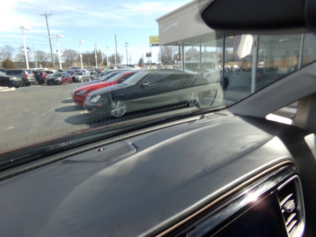 2017 Chrysler Pacifica Image 49