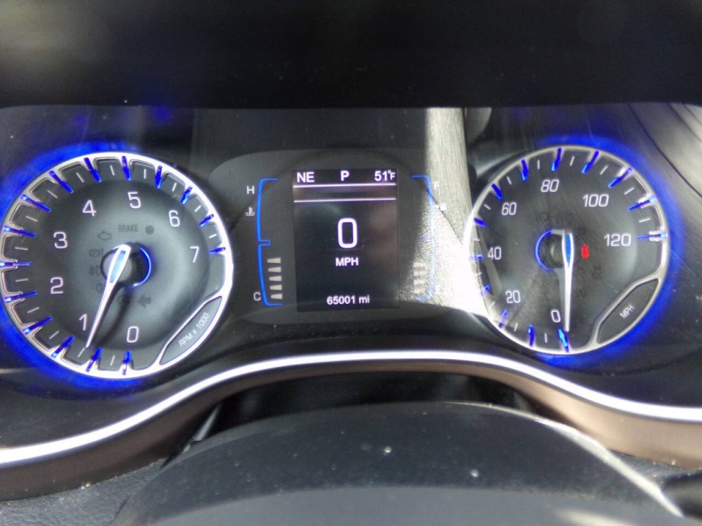 2017 Chrysler Pacifica Image 51