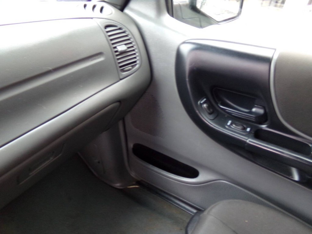 2006 Ford Ranger Image 25